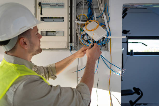 Best Local Electrician Companies  in Erie, PA
